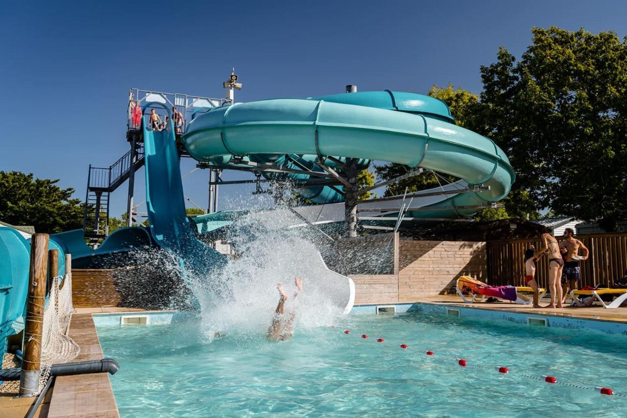 Hotel 318 Emplacement Prestige A Mer Et Soleil 5* Les Sables Vignier Esterno foto